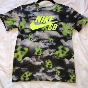 Nike SB neon smoke mesh shirt